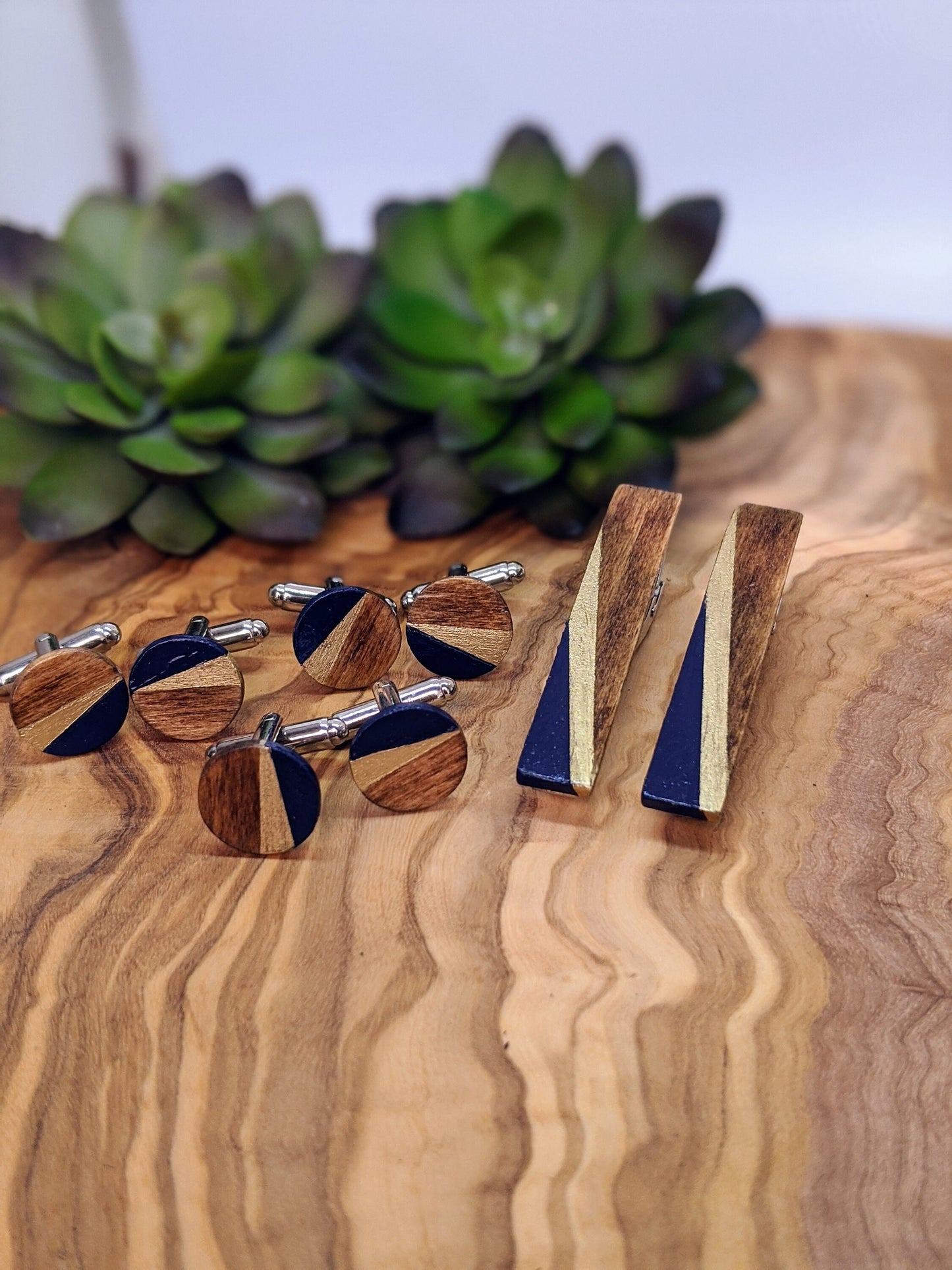 Wood Cufflinks and Tie Clip set, wedding Cufflinks, gift for him, groomsmen, dad, handmade, painted, customizable colors, tie bar