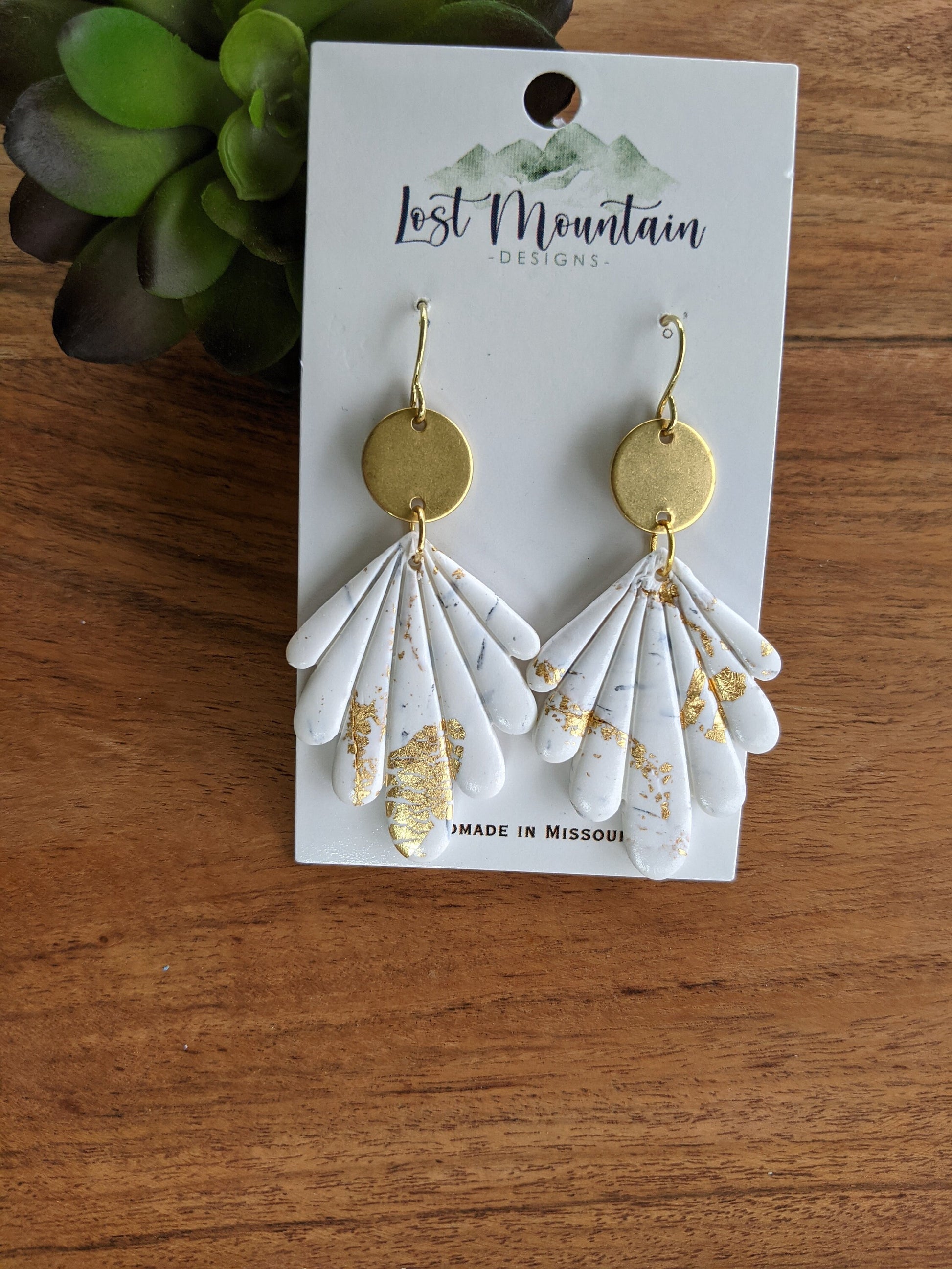 White and Gold Scalloped Polymer Clay Earrings, Painted gold Crackle/ Marble